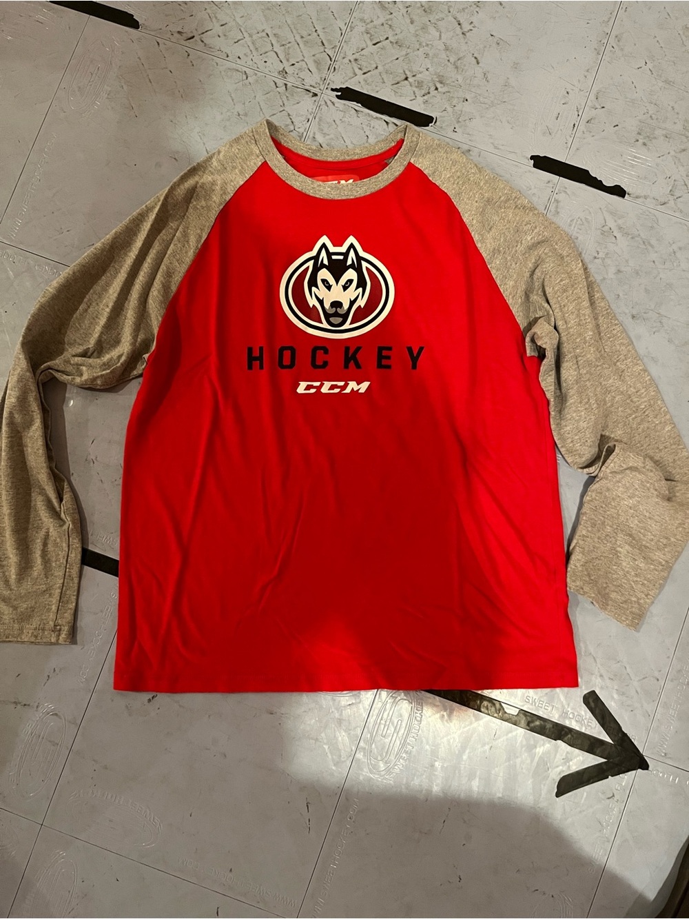 CCM St. Cloud State Hockey Red and Gray Hockey 3/4 Sleeve Tee